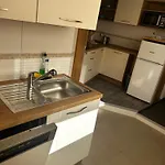 ゲストハウス 6 Und アルンシュタット