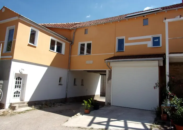 Guest house 6 Und Arnstadt